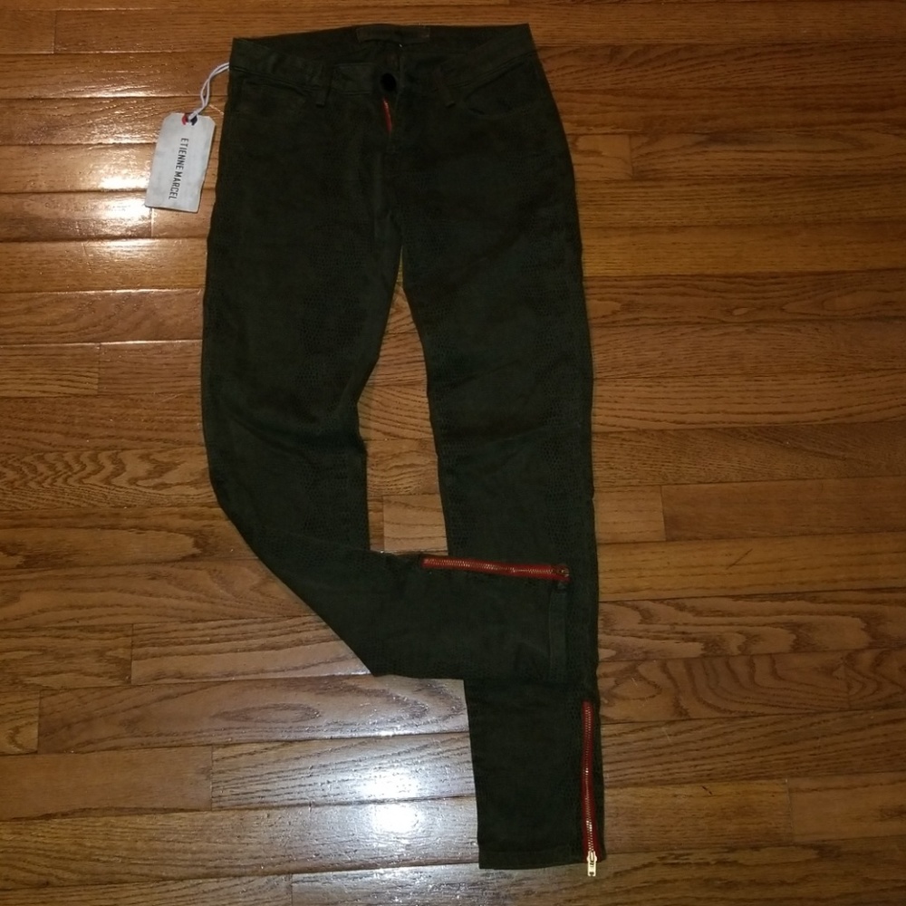 Etienne Marcel Olive Print Pants